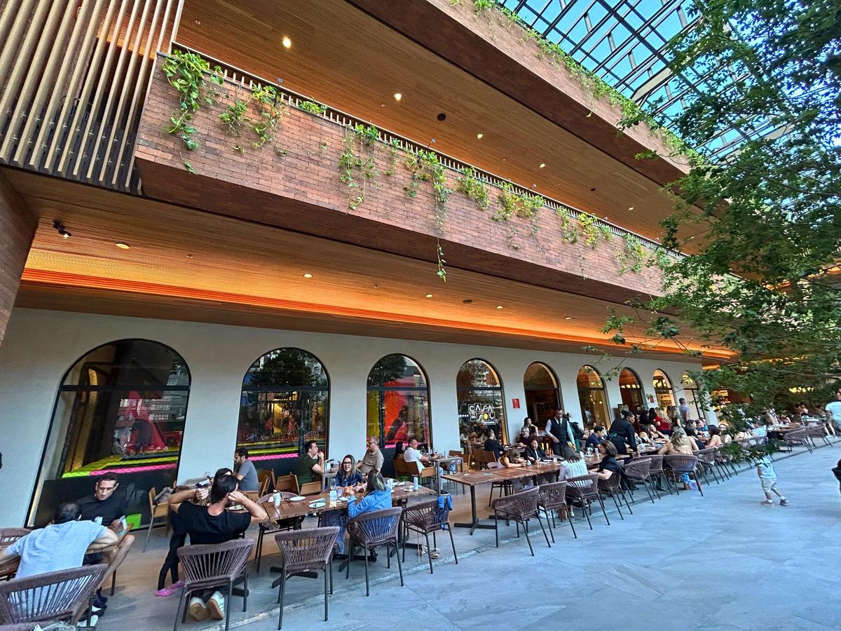 Restaurantes com espaço kids em BH: opções bem avaliadas por famílias