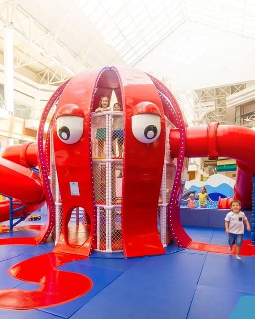 Photo by Shopping Estação BH on July 09, 2026. May be an image of octopus, trampoline, slide and text.